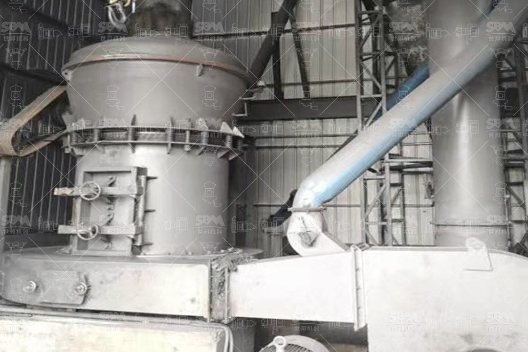 Primary crushing of barite ore using a jaw crusher
